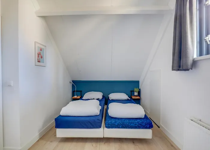 6 - Persoons Area 16