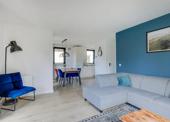 6 - Persoons Area 16 *